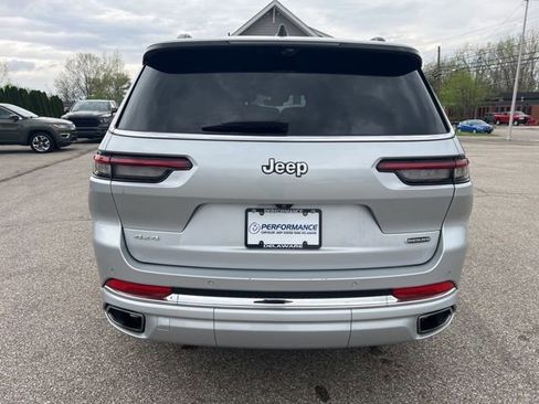 Used 2025 Jeep Grand Cherokee L Overland w/ Advanced Protech Group III AWD/4WD image 35