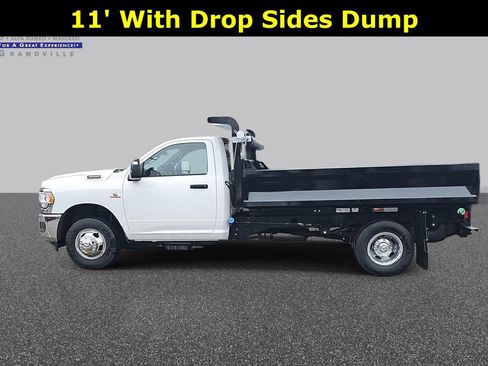 New 2024 RAM 3500 Tradesman image 8