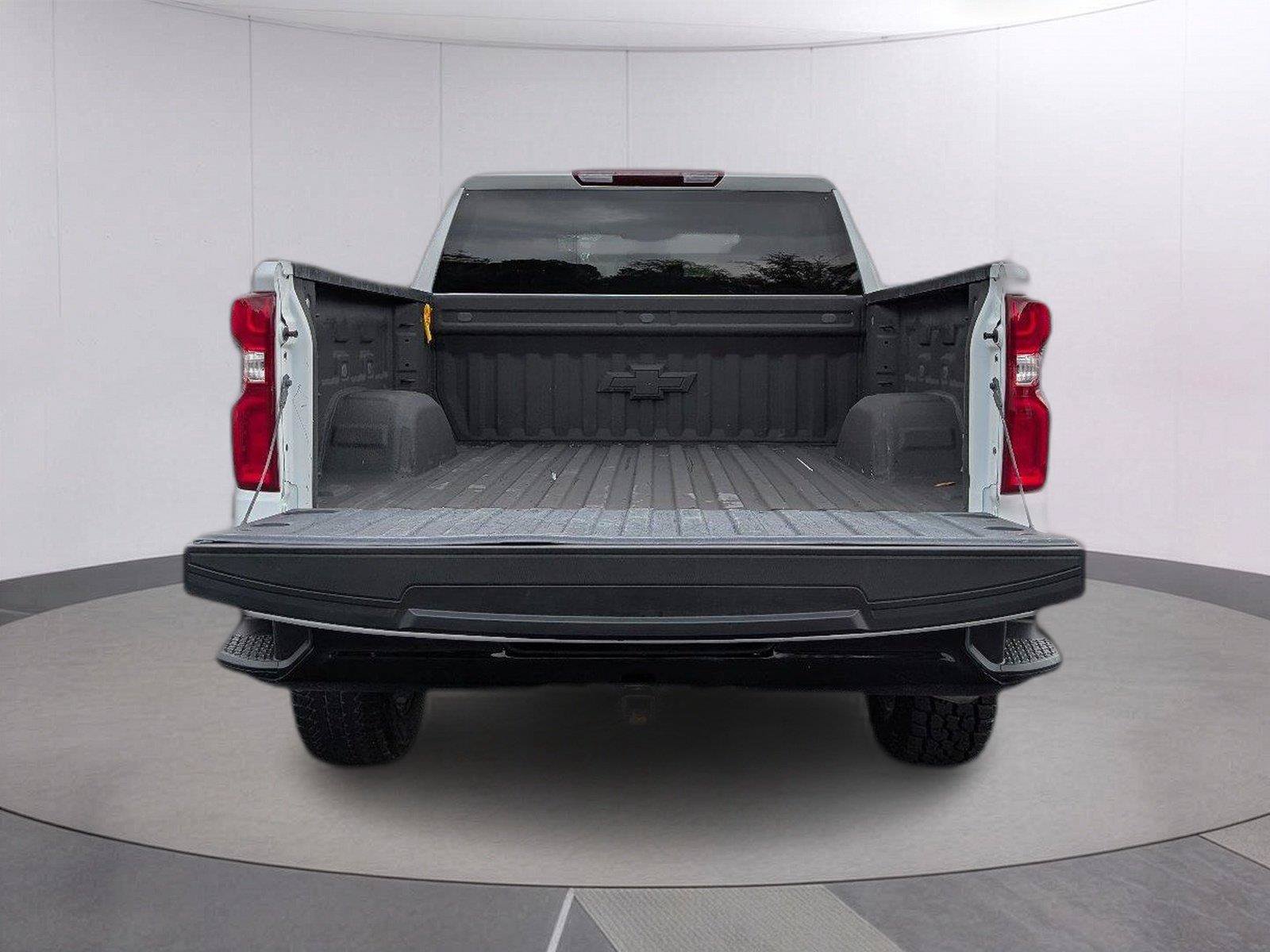 Used 2025 Chevrolet Silverado 1500 LT Trail Boss w/ Protection Package AWD/4WD image 6