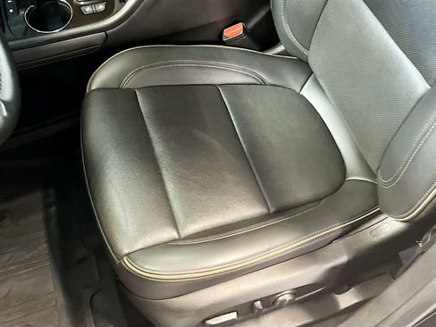 Used 2023 GMC Acadia AT4 w/ Trailering Package AWD/4WD image 19