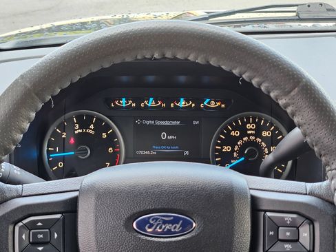 Used 2016 Ford F150 XLT w/ Equipment Group 301A Mid RWD image 16