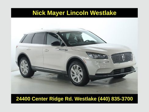 Used 2022 Lincoln Corsair FWD image 1