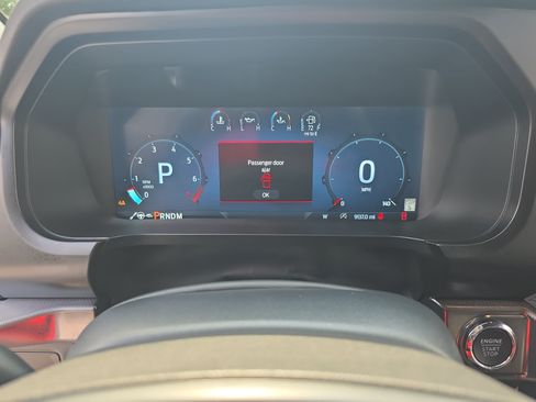 Used 2025 Ford F150 Raptor AWD/4WD image 21