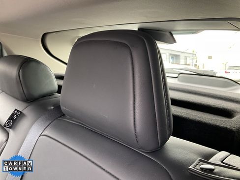 Used 2023 Nissan Ariya AWD image 30