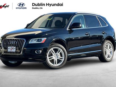 Used 2017 Audi Q5 2.0T Premium Plus w/ Technology Package