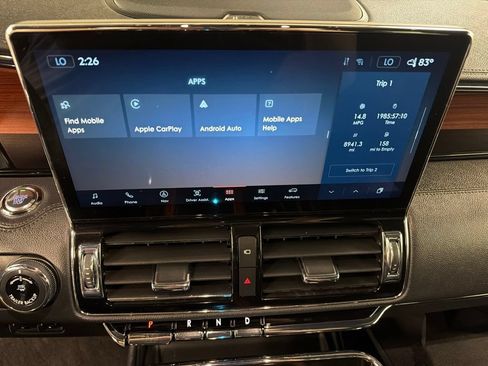 Used 2022 Lincoln Navigator L Reserve AWD/4WD image 9