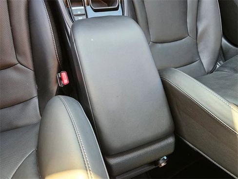 Used 2025 Honda Accord EX-L image 25