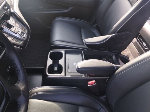 Used 2025 Honda Odyssey Touring image 13