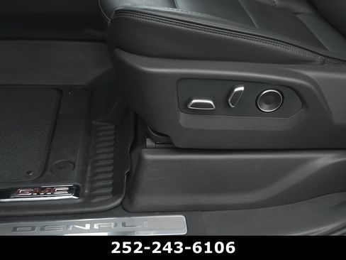 Used 2026 GMC Sierra 1500 Denali w/ Denali Reserve Package AWD/4WD image 11