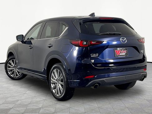 Used 2023 MAZDA CX-5 Signature AWD/4WD image 4
