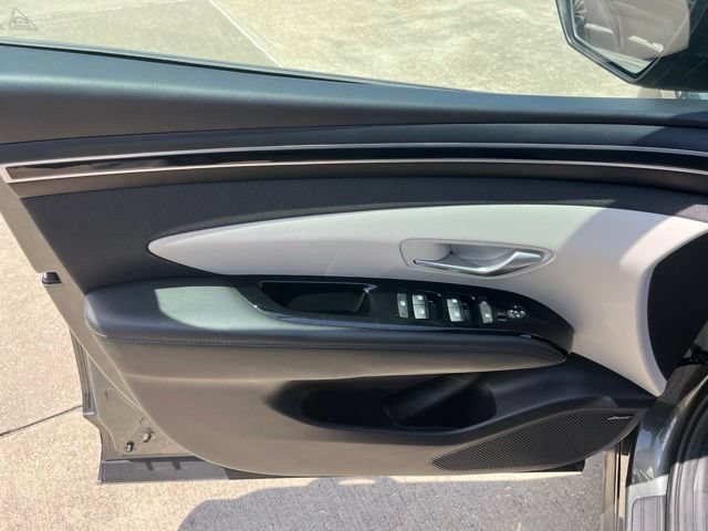 Used 2022 Hyundai Tucson SEL w/ Convenience + Premium Package FWD image 13