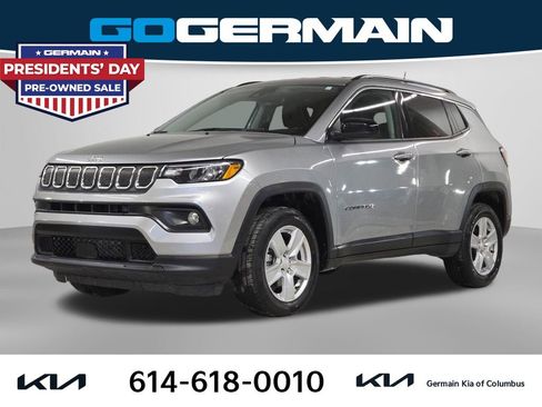 Used 2022 Jeep Compass Latitude image 1