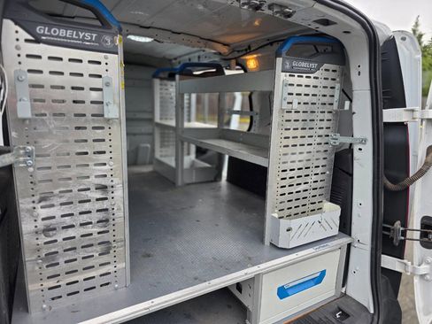 Used 2016 Ford Transit Connect XL image 41