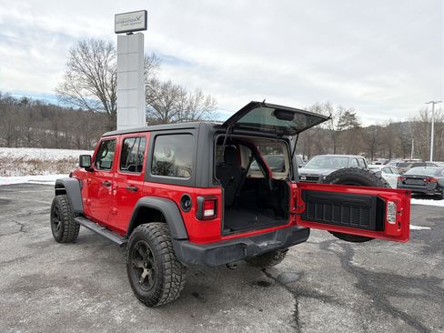 Used 2020 Jeep Wrangler Unlimited Sport S image 30