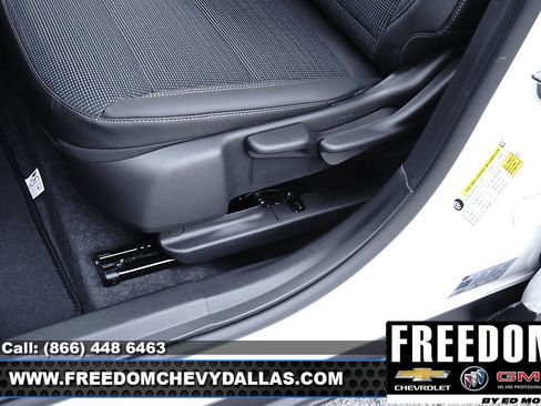 New 2026 Buick Envista Preferred image 33