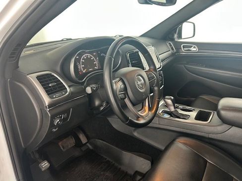 Used 2020 Jeep Grand Cherokee Limited w/ Luxury Group II RWD image 10