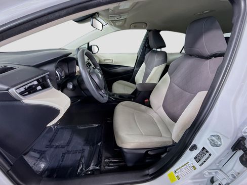 Used 2022 Toyota Corolla LE FWD image 21