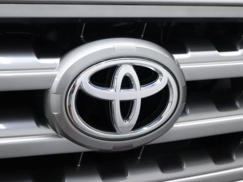 Used 2008 Toyota Sequoia Limited image 69