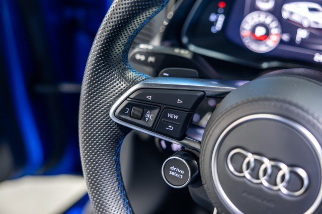 Used 2018 Audi R8 V10 AWD/4WD image 45