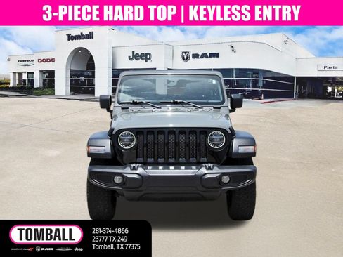 Used 2020 Jeep Wrangler Unlimited Sport AWD/4WD image 2