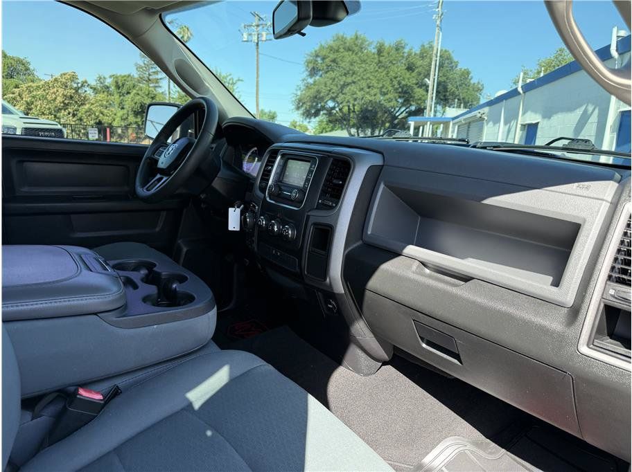 Used 2015 RAM 1500 Express AWD/4WD image 21