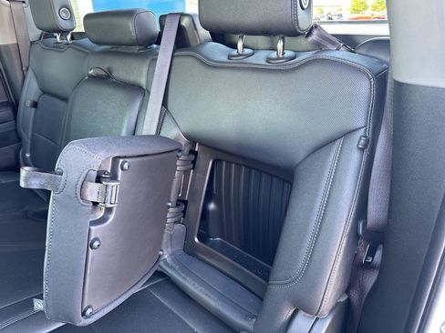 Used 2024 Chevrolet Silverado 3500 LTZ w/ LTZ Convenience Package image 17