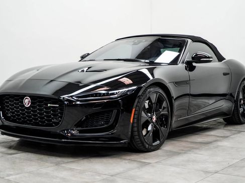Used 2021 Jaguar F-TYPE R-Dynamic image 8