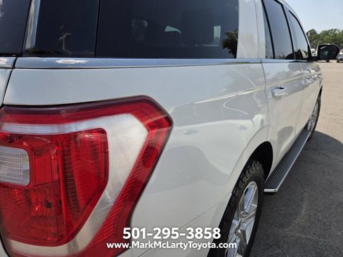 Used 2020 Ford Expedition XLT w/ Equipment Group 202A RWD image 10