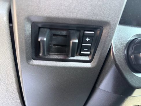 Used 2021 Ford F250 XL w/ Power Equipment Group RWD image 19