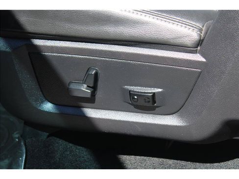 Used 2016 RAM 1500 Sport w/ Convenience Group AWD/4WD image 13