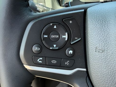 Used 2023 Honda Odyssey EX-L image 17