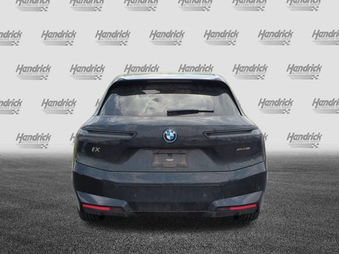 Used 2023 BMW iX xDrive50 w/ Premium Package image 9