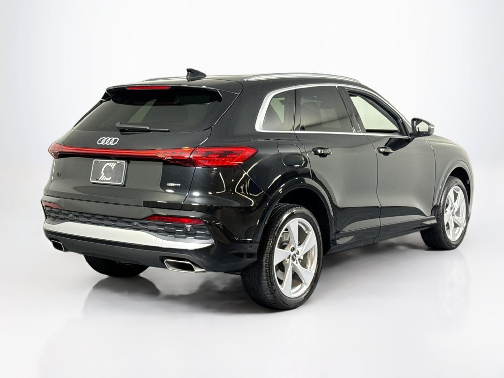 Used 2025 Audi Q5 Premium Plus w/ Premium Plus AWD/4WD image 5