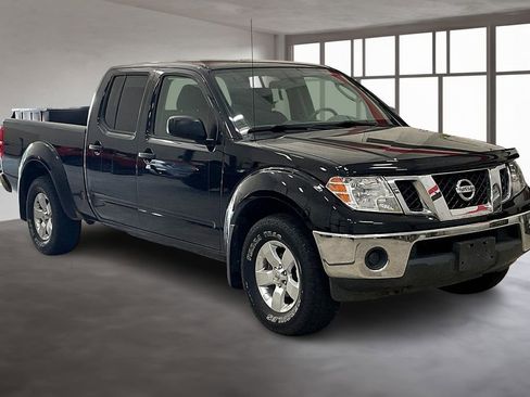Used 2011 Nissan Frontier SV AWD/4WD image 7