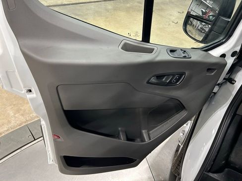 New 2026 Ford Transit 250 Low Roof AWD image 11