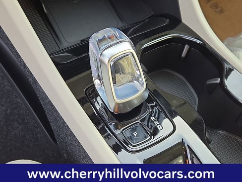 New 2026 Volvo XC40 B5 Plus w/ Protection Package Premier image 11