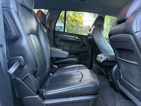 Used 2014 Buick Enclave Leather image 12