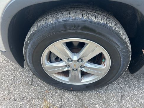 Used 2018 Chevrolet Trax LT w/ LT Convenience Package FWD image 20