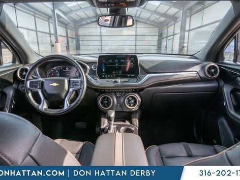 Used 2024 Chevrolet Blazer Premier AWD/4WD image 3