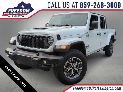 New 2025 Jeep Gladiator Sport image 1