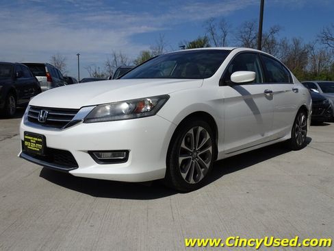 Used 2013 Honda Accord Sport image 3