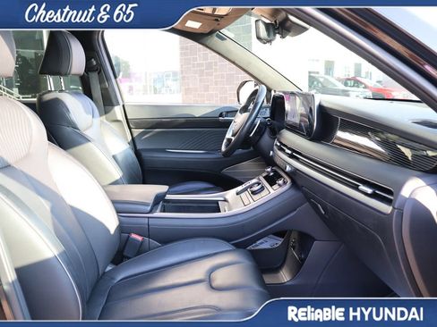 Used 2024 Hyundai Palisade Calligraphy FWD image 9