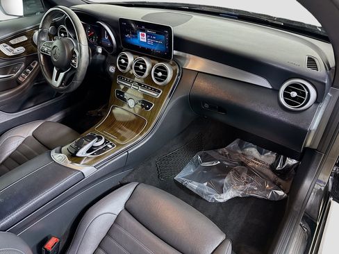 Used 2019 Mercedes-Benz C 300 4MATIC Cabriolet image 28