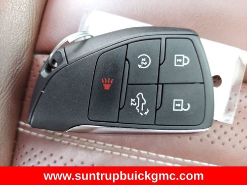 Used 2025 GMC Sierra 1500 Denali Ultimate image 35