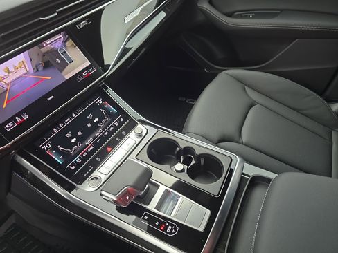 New 2026 Audi Q8 Premium Plus image 25