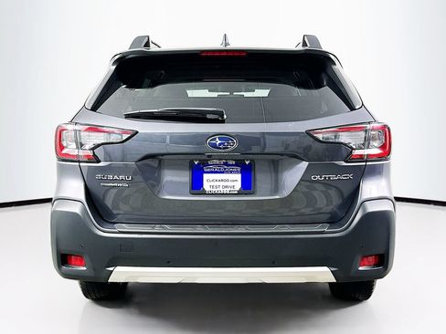 Used 2025 Subaru Outback Limited AWD/4WD image 15