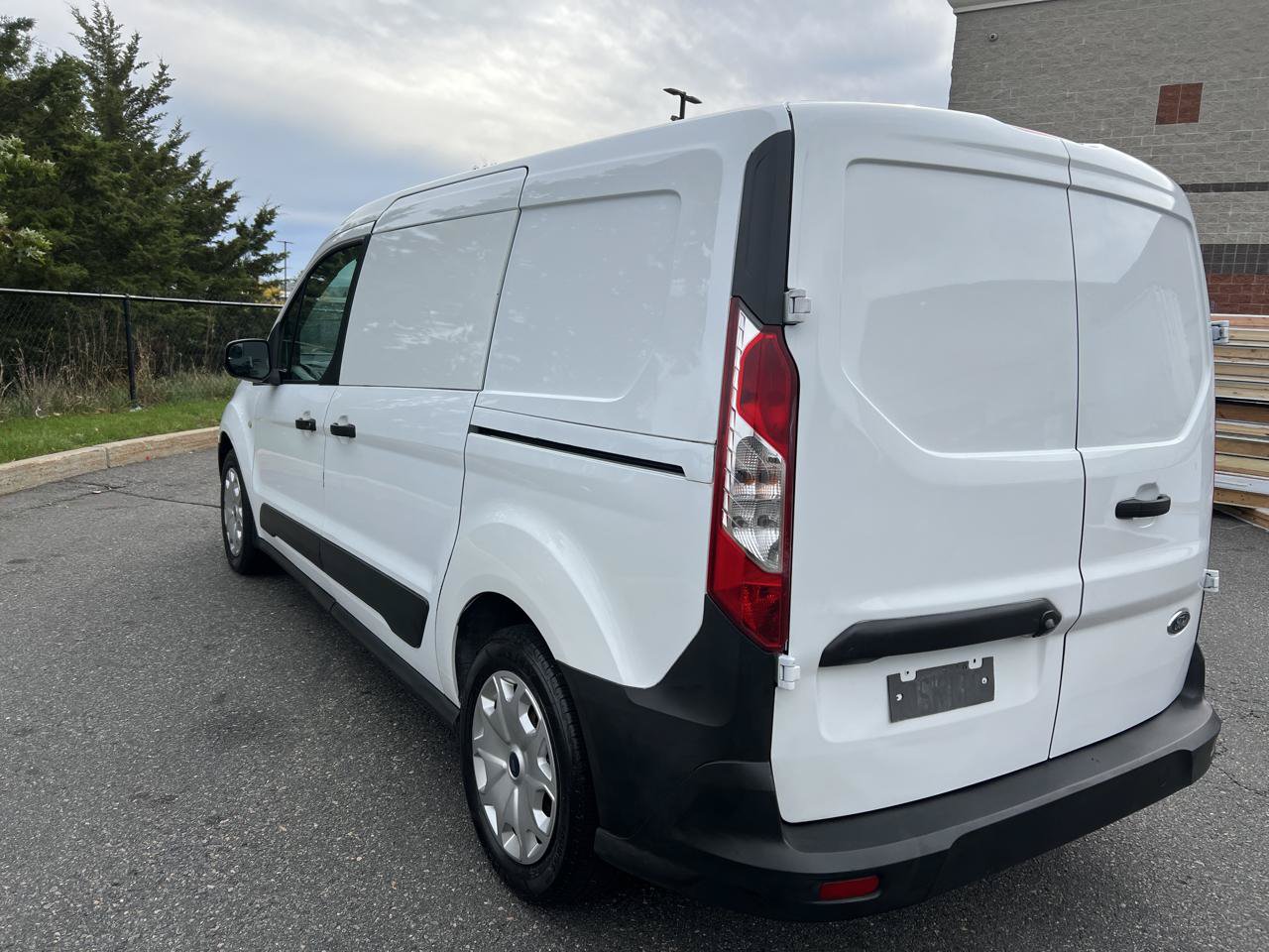 Used 2016 Ford Transit Connect XL FWD image 6