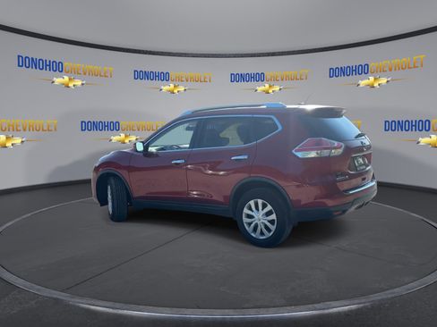Used 2016 Nissan Rogue S w/ Appearance Package FWD image 9