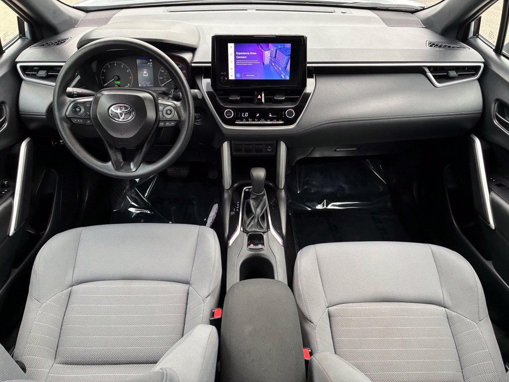Used 2025 Toyota Corolla Cross AWD Hybrid image 5