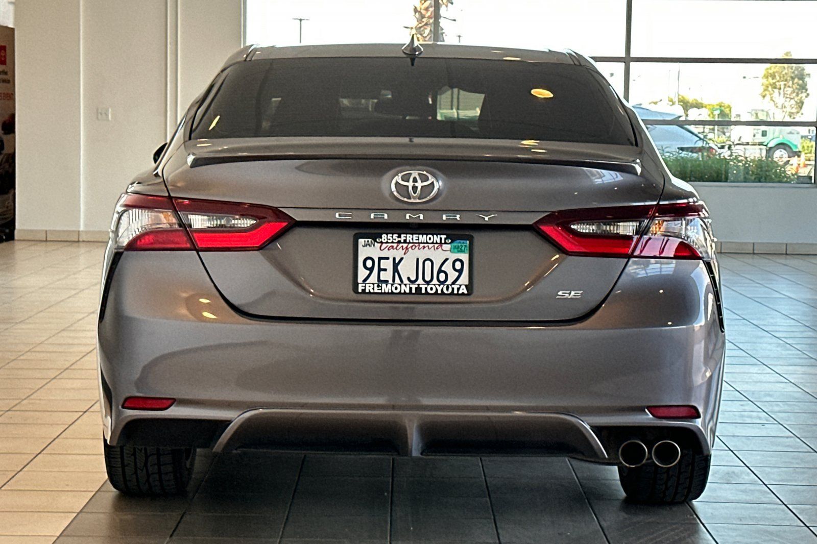 Certified 2023 Toyota Camry SE FWD image 5